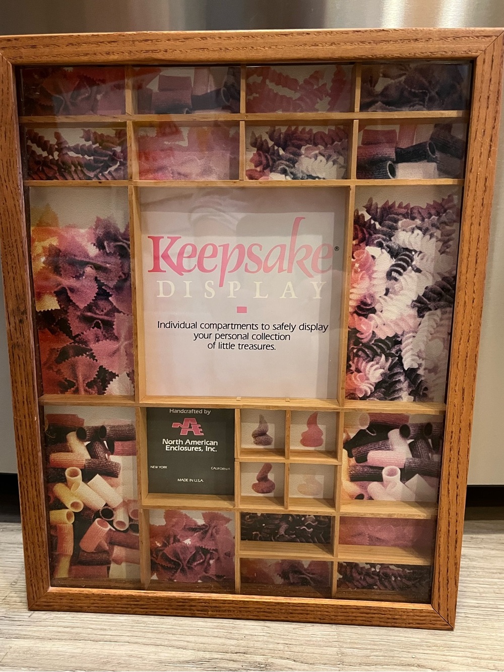 Vintage wood keepsake Box Wall Shadow Box Made in USA